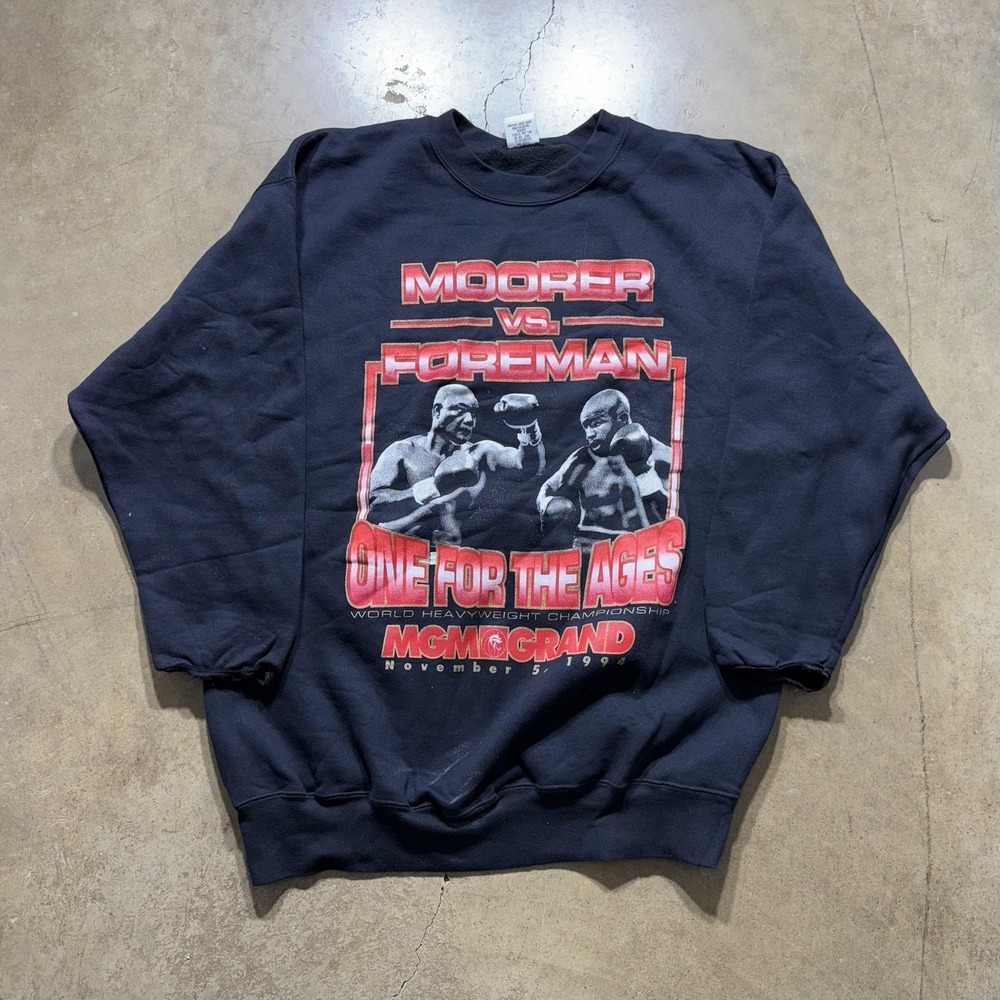 Vintage MGM Grand Sweatshirt Mens XL Blue Crewneck Moorer Vs Foreman Boxing 90s
